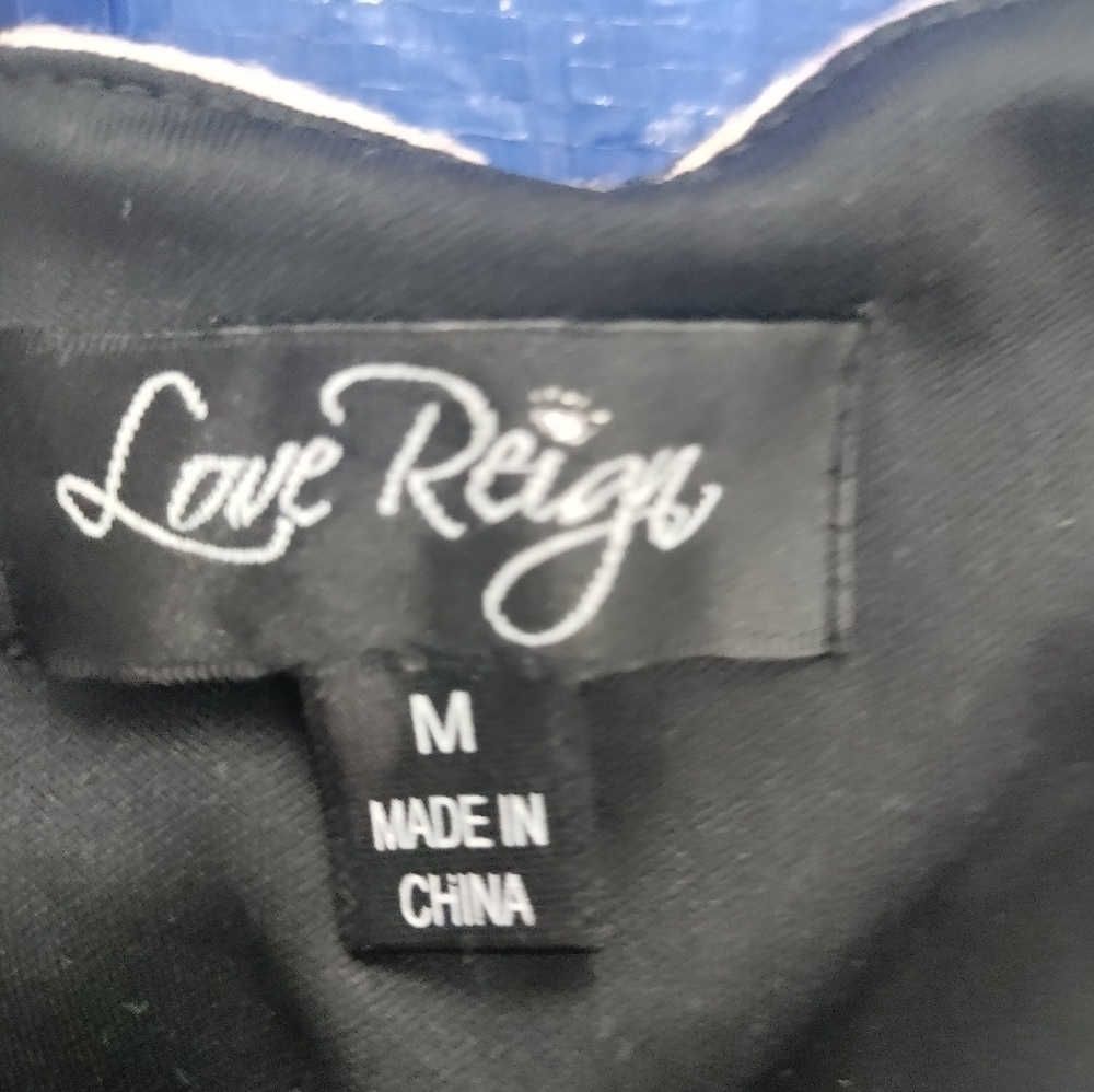 Love Reign dress - Picture 2 of 5
